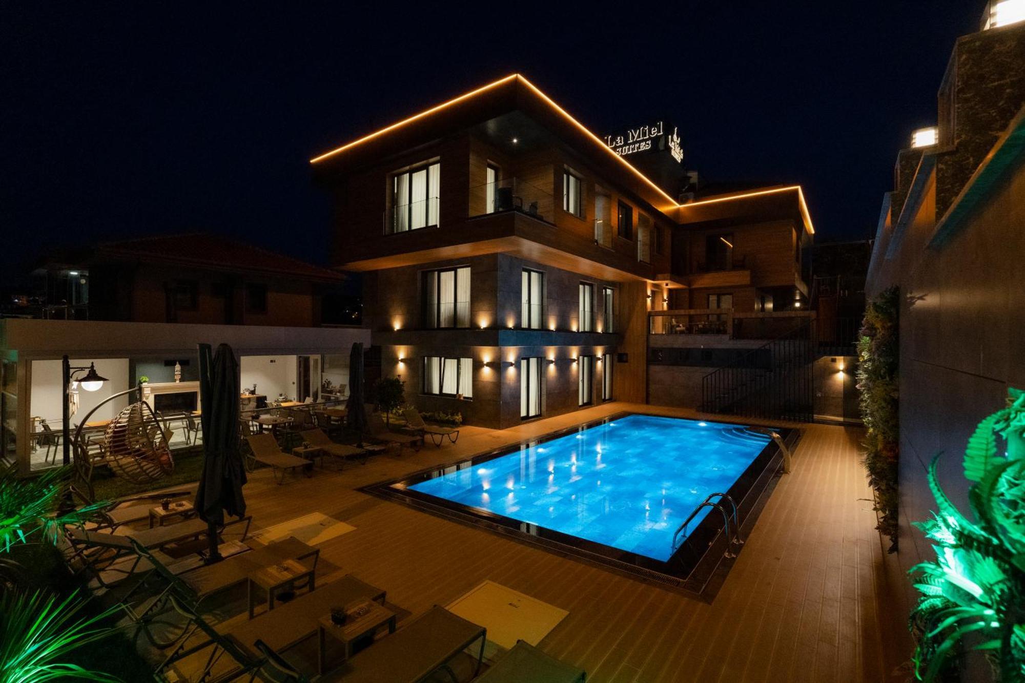 La Miel Hotel Sile Exterior photo